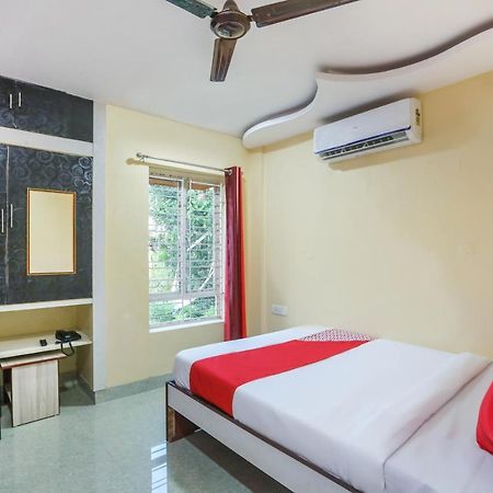 Oyo 62042 Niloy Guest House Jadabpur Luaran gambar
