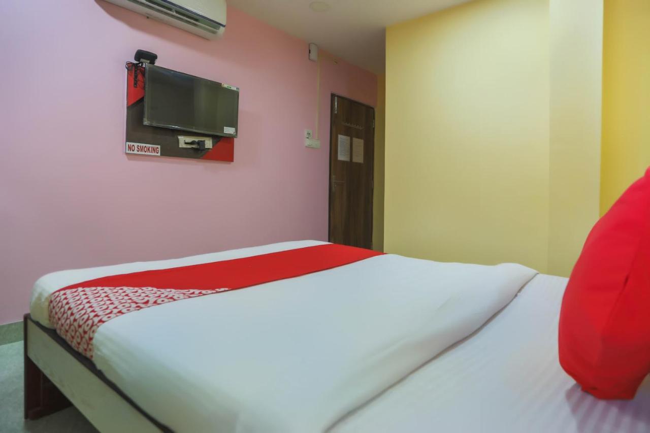 Oyo 62042 Niloy Guest House Jadabpur Luaran gambar