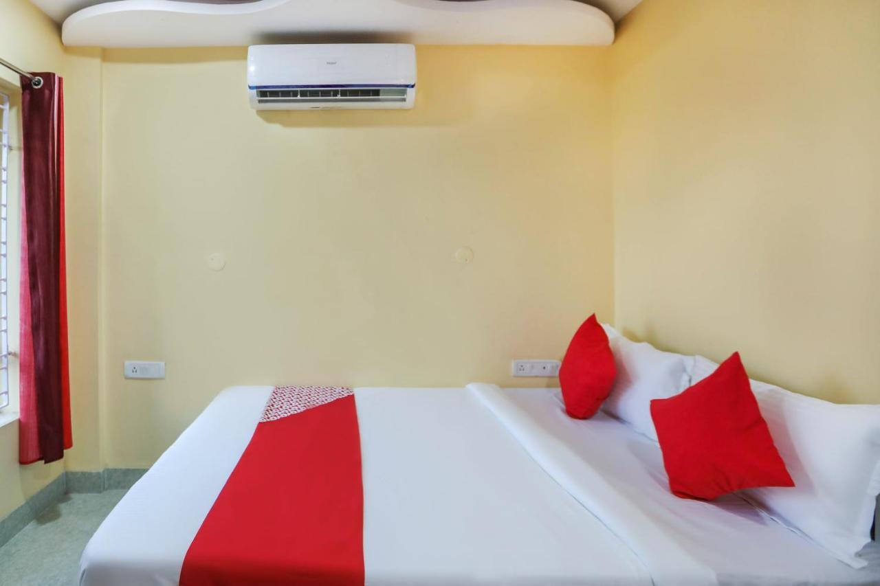 Oyo 62042 Niloy Guest House Jadabpur Luaran gambar
