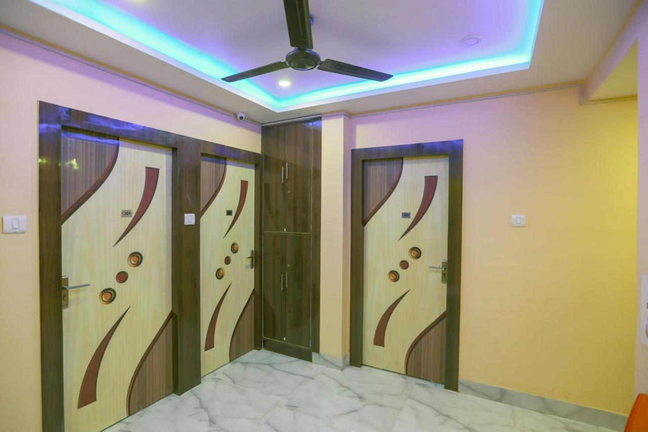Oyo 62042 Niloy Guest House Jadabpur Luaran gambar