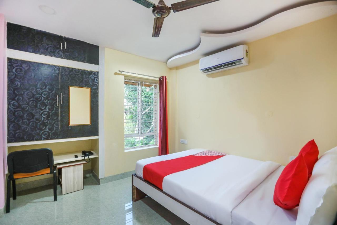 Oyo 62042 Niloy Guest House Jadabpur Luaran gambar